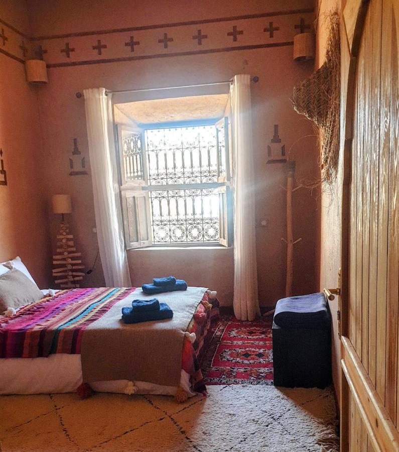 Maison D'Hotes Izza Kelaat-M'Gouna 外观 照片