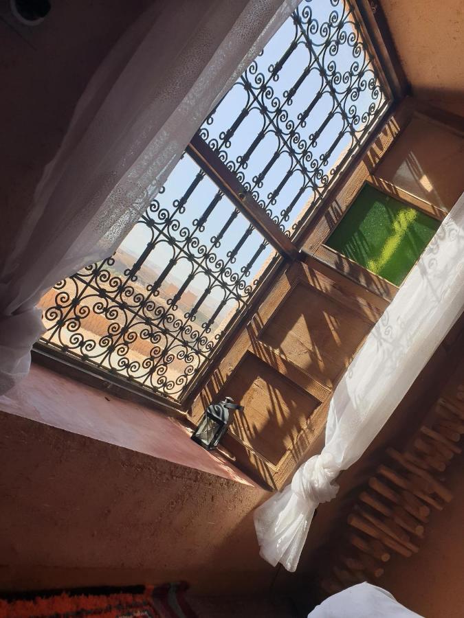 Maison D'Hotes Izza Kelaat-M'Gouna 外观 照片
