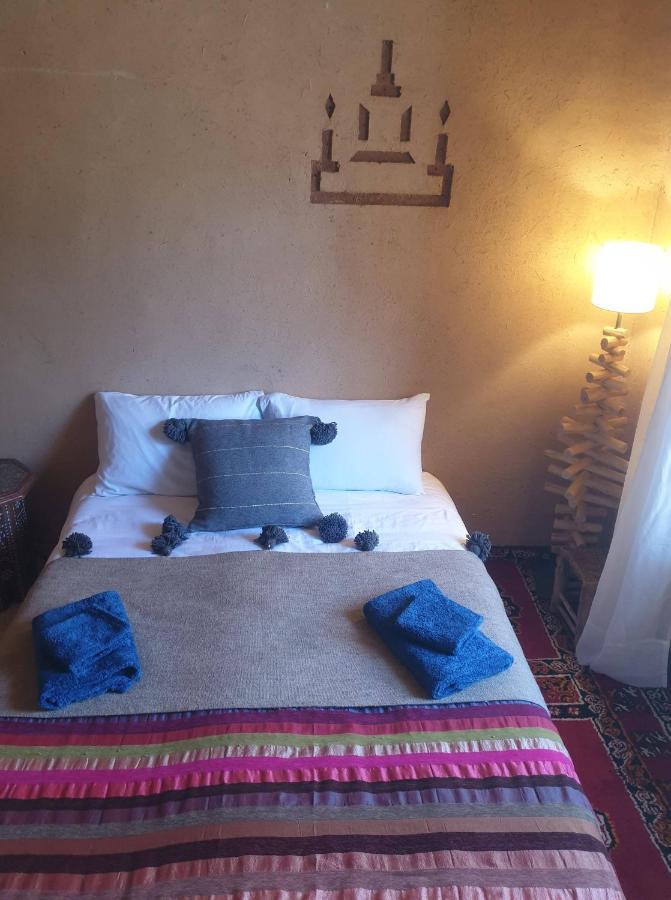 Maison D'Hotes Izza Kelaat-M'Gouna 外观 照片