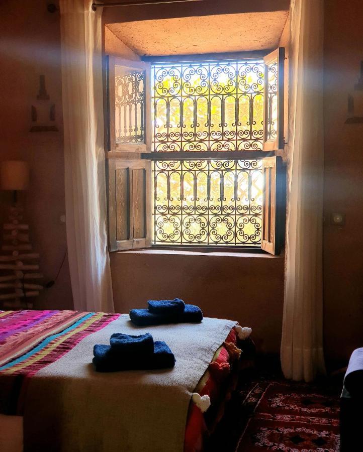 Maison D'Hotes Izza Kelaat-M'Gouna 外观 照片