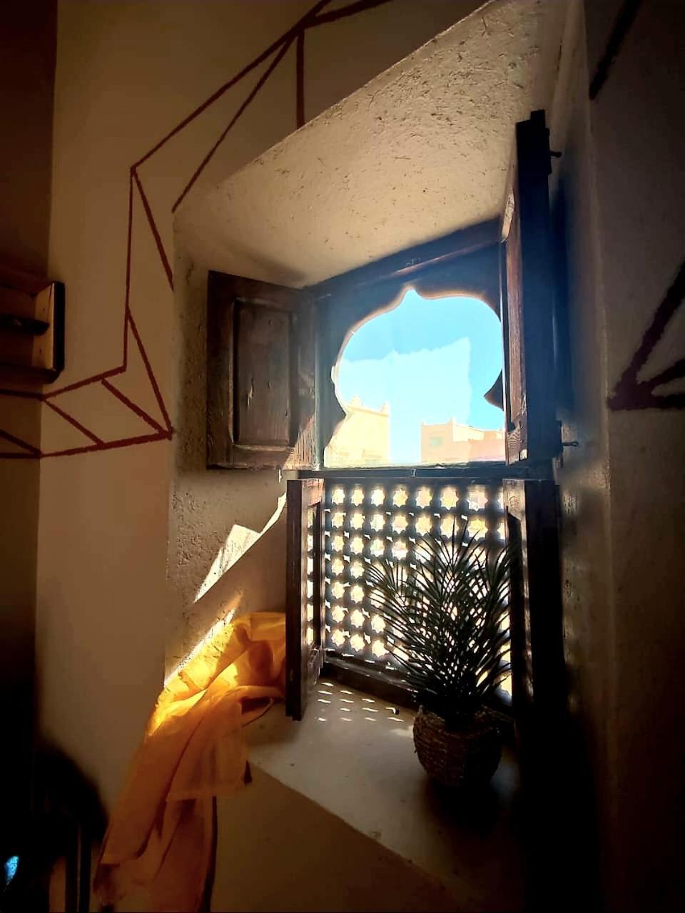 Maison D'Hotes Izza Kelaat-M'Gouna 外观 照片