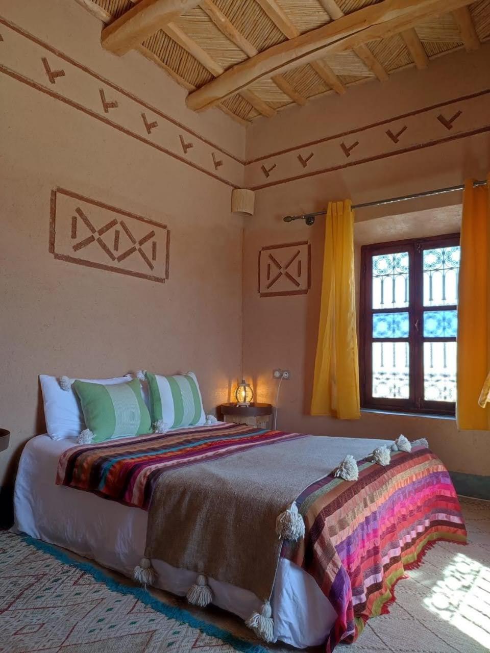 Maison D'Hotes Izza Kelaat-M'Gouna 外观 照片