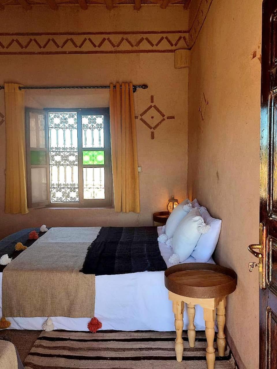 Maison D'Hotes Izza Kelaat-M'Gouna 外观 照片
