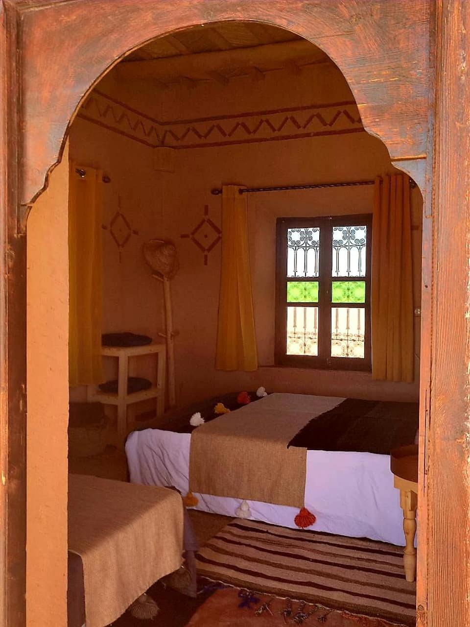 Maison D'Hotes Izza Kelaat-M'Gouna 外观 照片